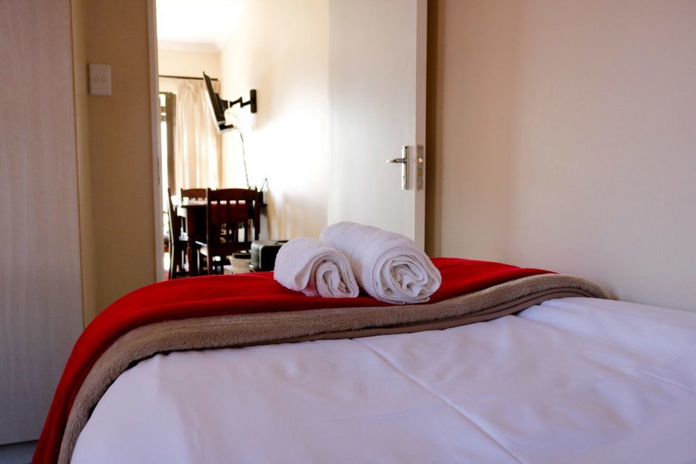 A Little Guesthouse บลูมฟอนเทน ภายนอก รูปภาพ