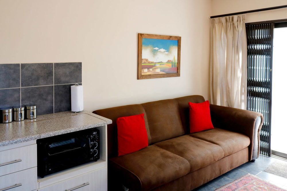 A Little Guesthouse บลูมฟอนเทน ภายนอก รูปภาพ