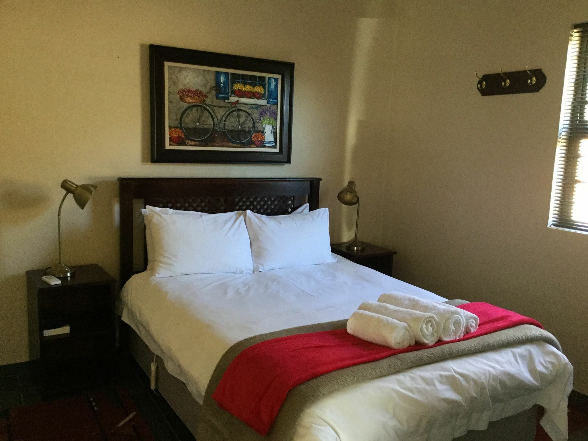A Little Guesthouse บลูมฟอนเทน ภายนอก รูปภาพ