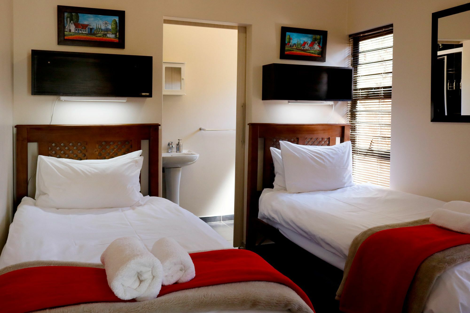 A Little Guesthouse บลูมฟอนเทน ภายนอก รูปภาพ